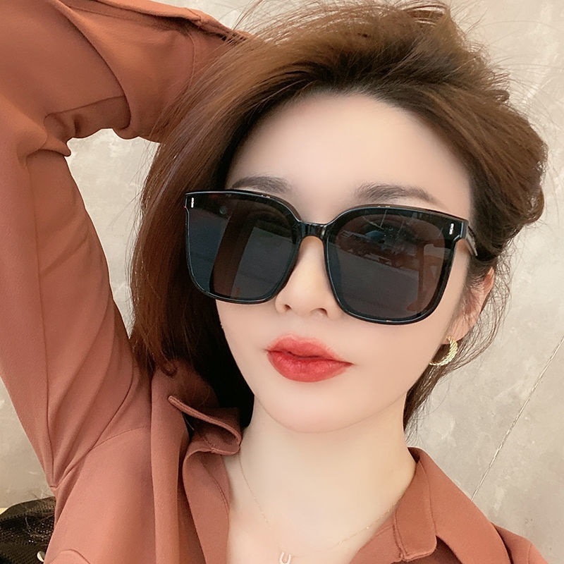 (YUZHU) COD Kacamata Hitam Korea Fashion Style Square untuk Wanita INS Style Oversized Shades untuk Wanita