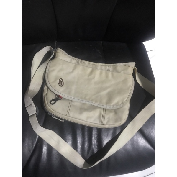 PRELOVED TIMBUK2 SLING WANITA KREM