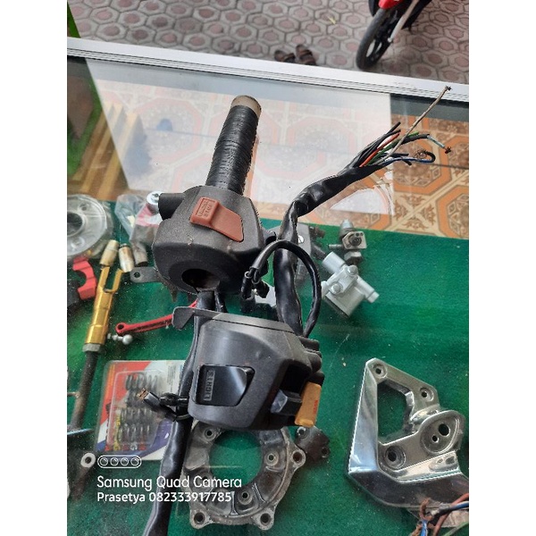 holder kanan kiri original tiger revo