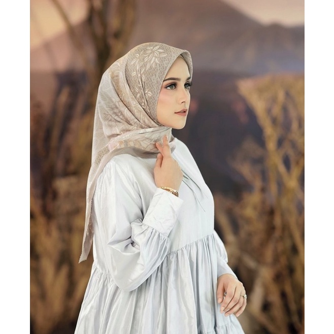 Buttonscarves Nusantara Series-Mountain