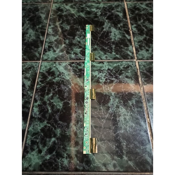 TCON - TICON - TIKON TV LED TOSHIBA 32PB200EJ - 32 PB200EJ