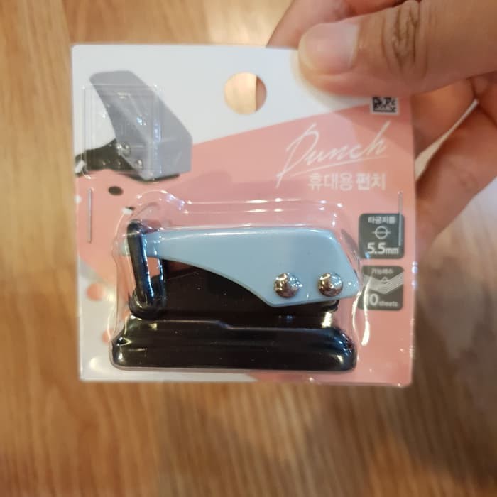 

Mini Puncher Paper Puncher Pembolong Kertas Mini Portable Office Use