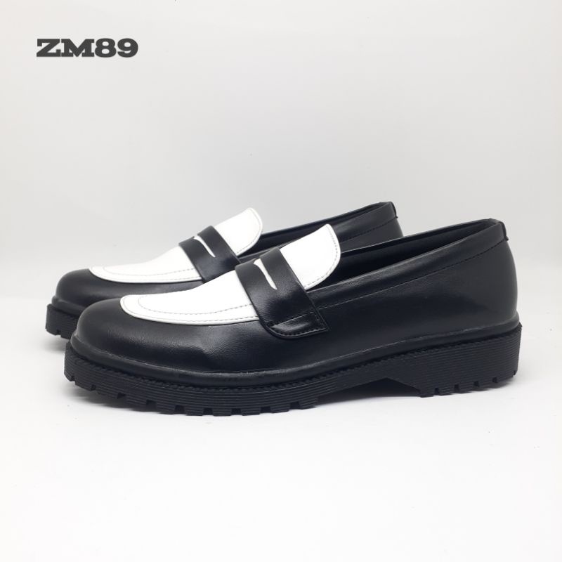 Sepatu Slip-on loafers cewe//Sepatu slipon loafers wanita