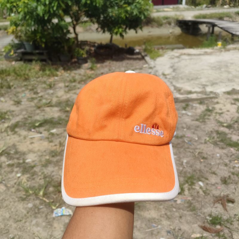 topi ellesse vintage 90s