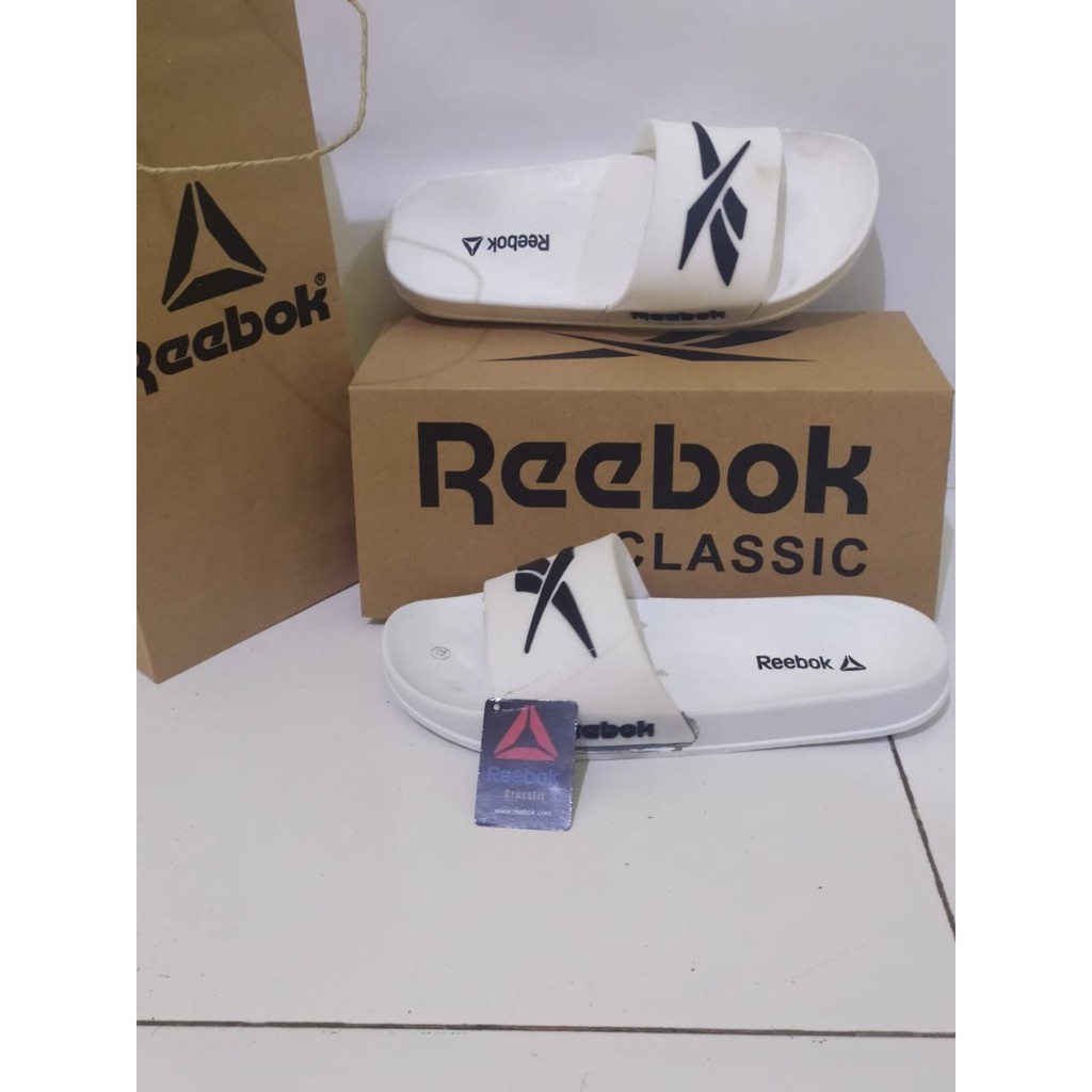 SANDAL KOKOP PRIA REEBOK PUTIH