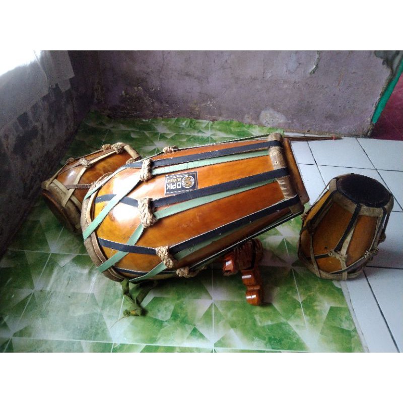 kendang jaipong dangdut