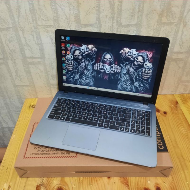 Laptop Asus X450LA COR i5-4210U Ram 8GB HDD 1TB Layar 15 inch Keyboard Numlock Windows 10 Full aplikasi siap pakai