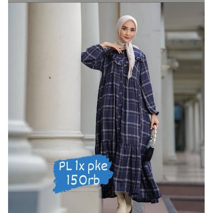 preloved hayya plaid navy haideeorlin