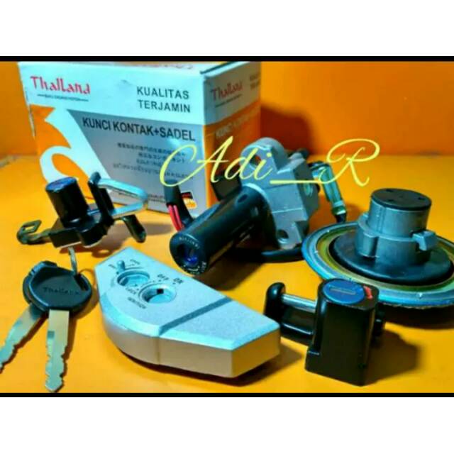 KUNCI KONTAK TIGER NEW TIGER REVO KOMPLIT TUTUP TANGKI TIGER KONTAK KOMPLIT TIGER NEW TOGER REVO