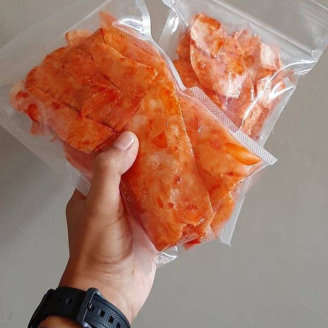 

Keripik Balado Terbaik Sejak 1990 - Ala Mama 200 Gram Halal & Nagih - Keripik Singkong - Dijamin Enak, Nagih, Nampol, keripik singkong, Cemilan