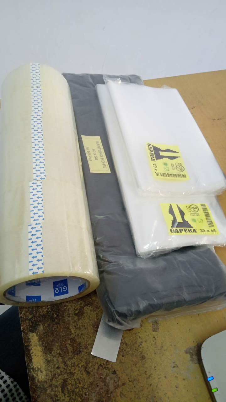 Plastik Pp Bening 20x35 /23x40 /25x40 /30x45 /35x50 /40x60 /45x65 /50x75 /60x100 /loundry /laundry