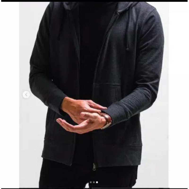 Basic Zip Hoodie Khayr By Atelier Angelina// Ready Stock.