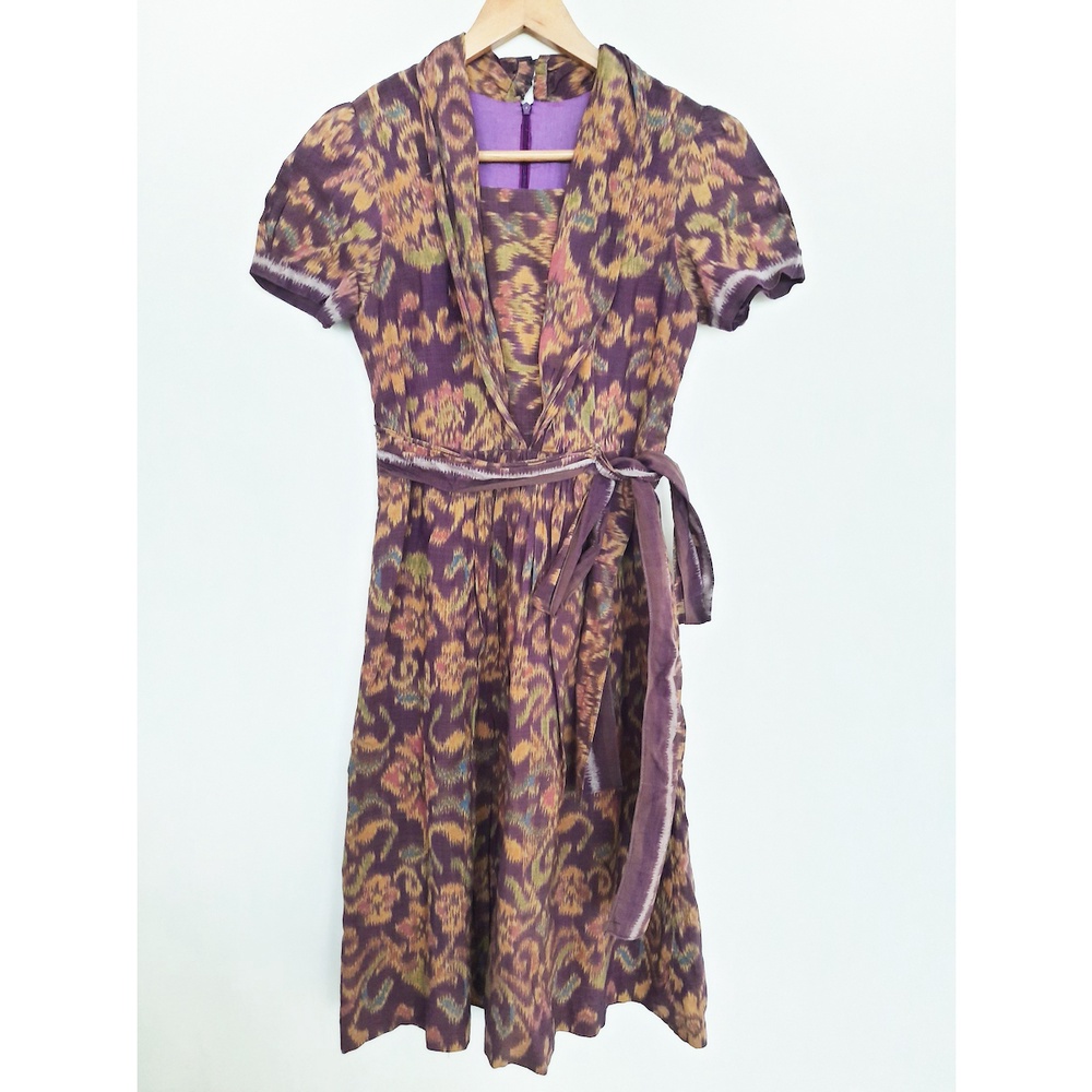 Dress Etnik Endek Bali Wanita