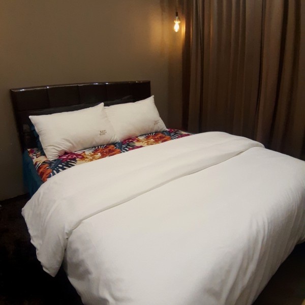 Sprei hotel saja Katun dobby TC 250 tanpa sarung bantal sarung guling