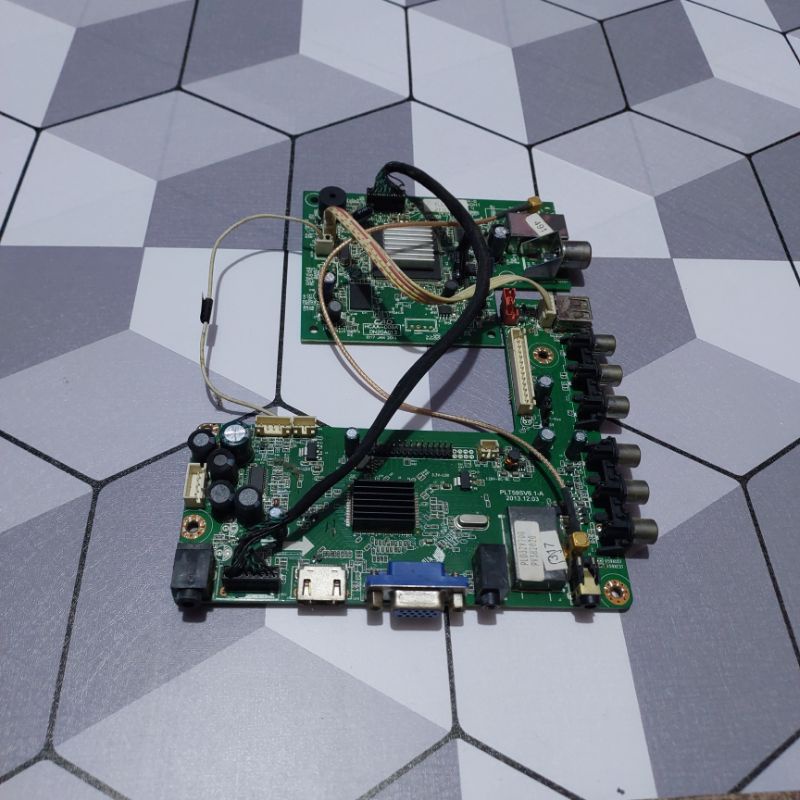 MAINBOARD PLD 32V700 MB TV POLITRON PLD32V700