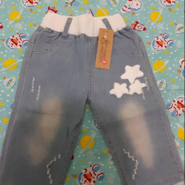 Celana levis anak perempuan