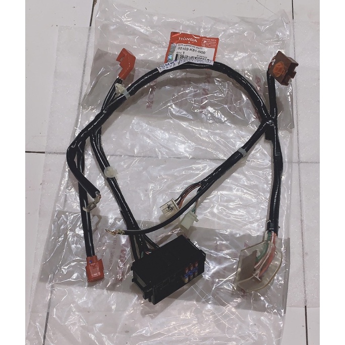 RUMAH SEKRING SIKRING BOX BEAT ESP HONDA K81 ORIGINAL FULLSET KABEL ECU DAN AKI BARANG BARU ASLI AHM