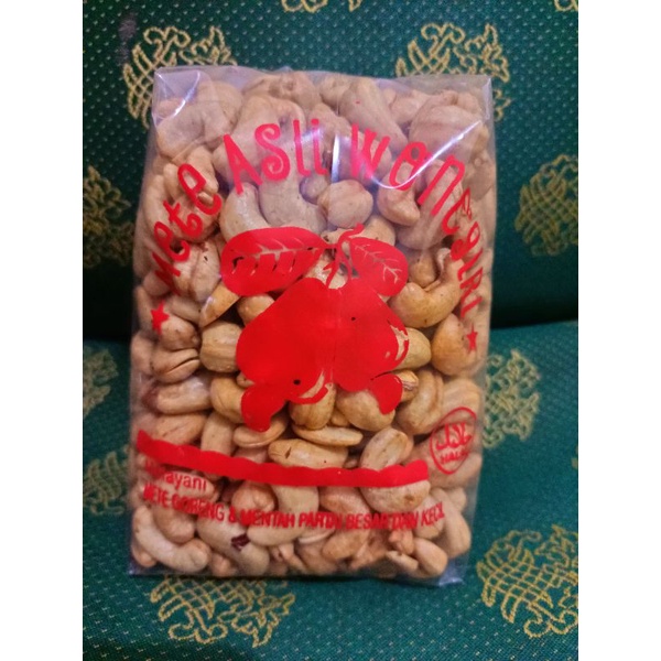 

Kacang Mete khas Wonogiri
