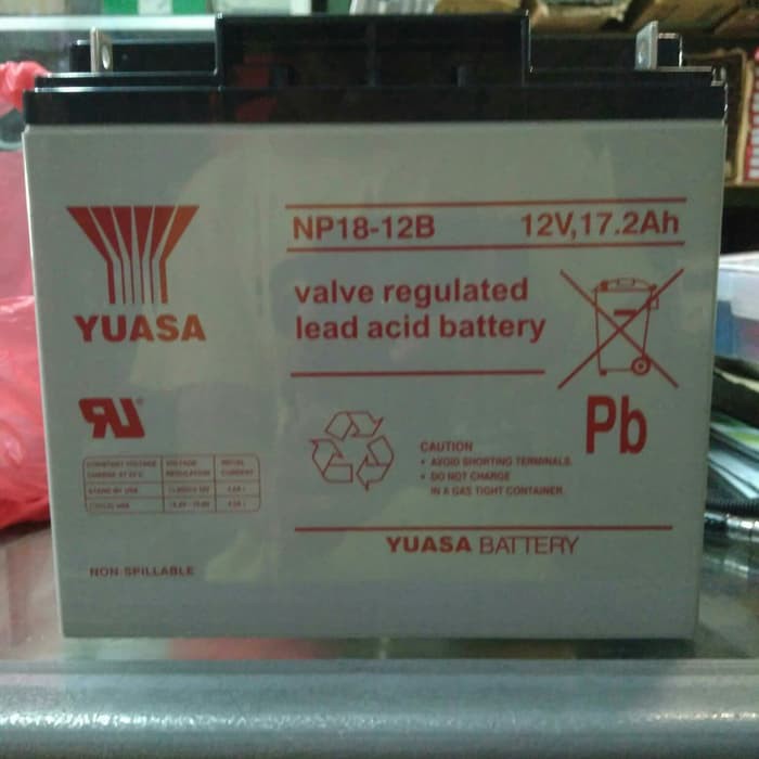 aki kering vrla yuasa 12v 17Ah 17.2Ah NP18-12B