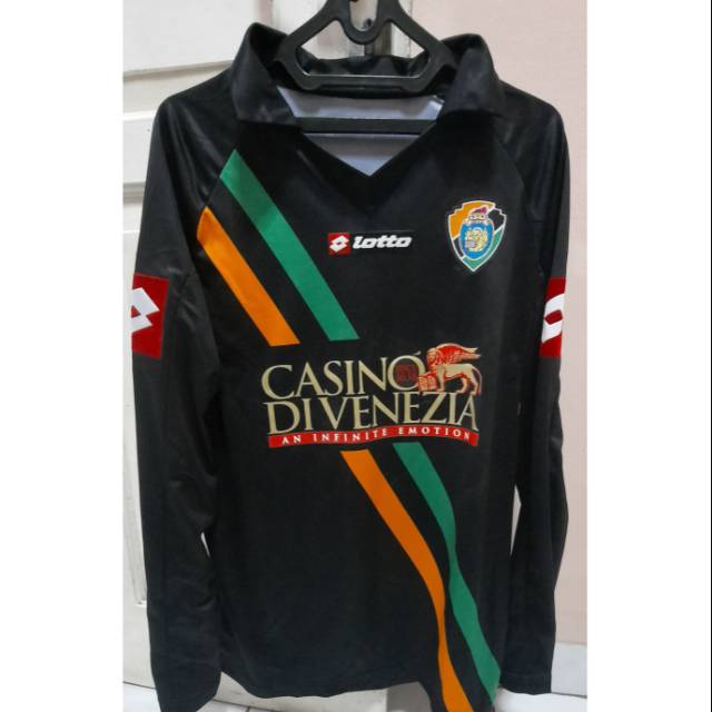 Jersey Venezia 2010-11 Home (original)