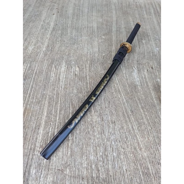 KATANA SAMURAI JEPANG NIPONTO DRAGON BLACK GOLD SAYAT KERTAS