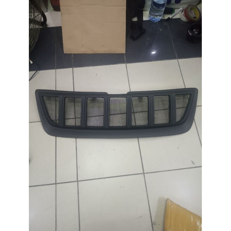 grill grand vitara