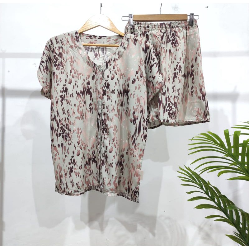 PIYAMA KANCING PENDEK HITS PIYAMA KANCING BUSUI | PIYAMA RAYON | HOMEWEAR-NK PD VV
