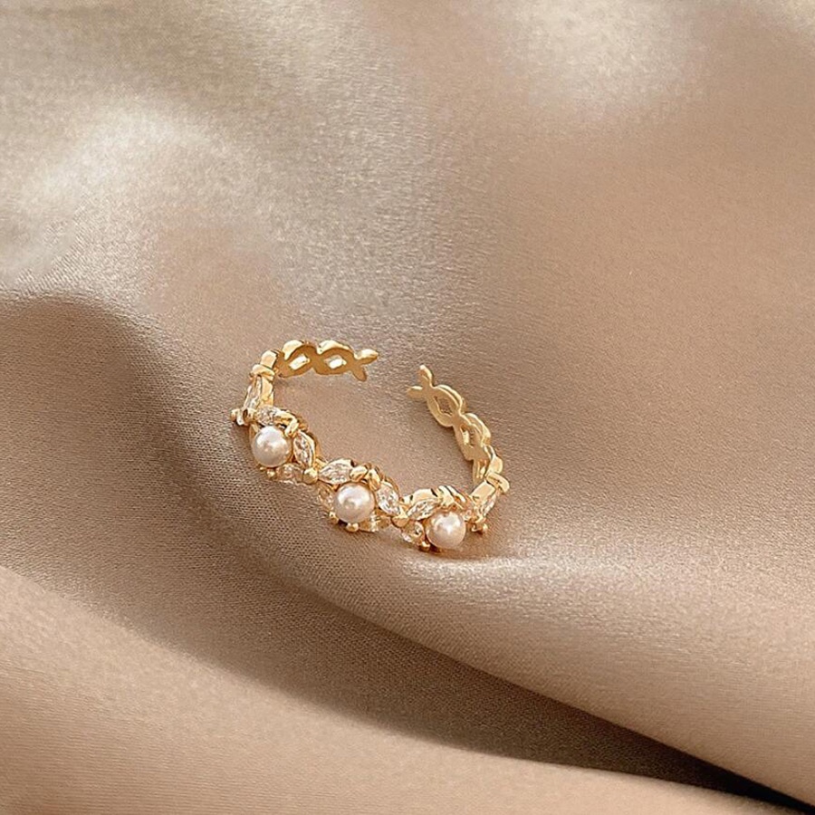 Cincin Baja Titanium Emas Mutiara Berlian Mewah Yang Elegan Perhiasan Fashion Wanita Rings Adjustable Size
