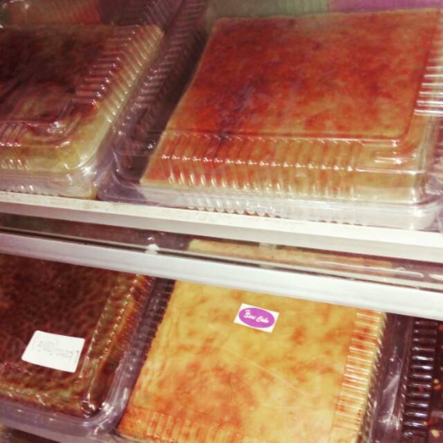 

ANEKA KUE LAPIS LEGIT