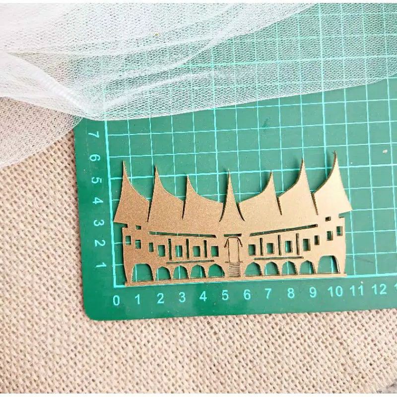 Rumah Gadang hiasan Mahar bahan akrilik