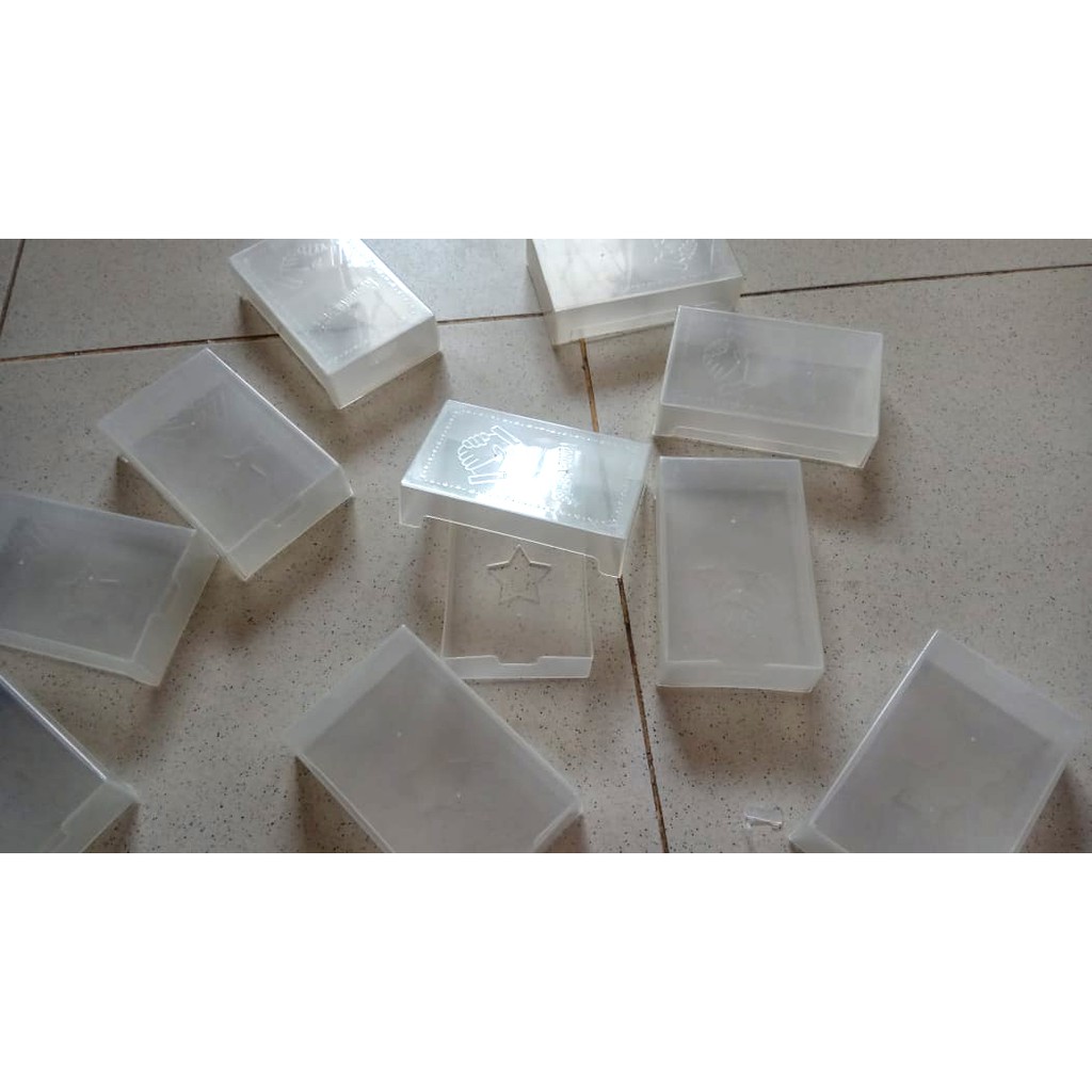 

Kotak Kartu Nama Plastik Transparan / Box Kartu Nama