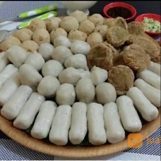 

Pempek asli Palembang paket pempek kecil 100RB