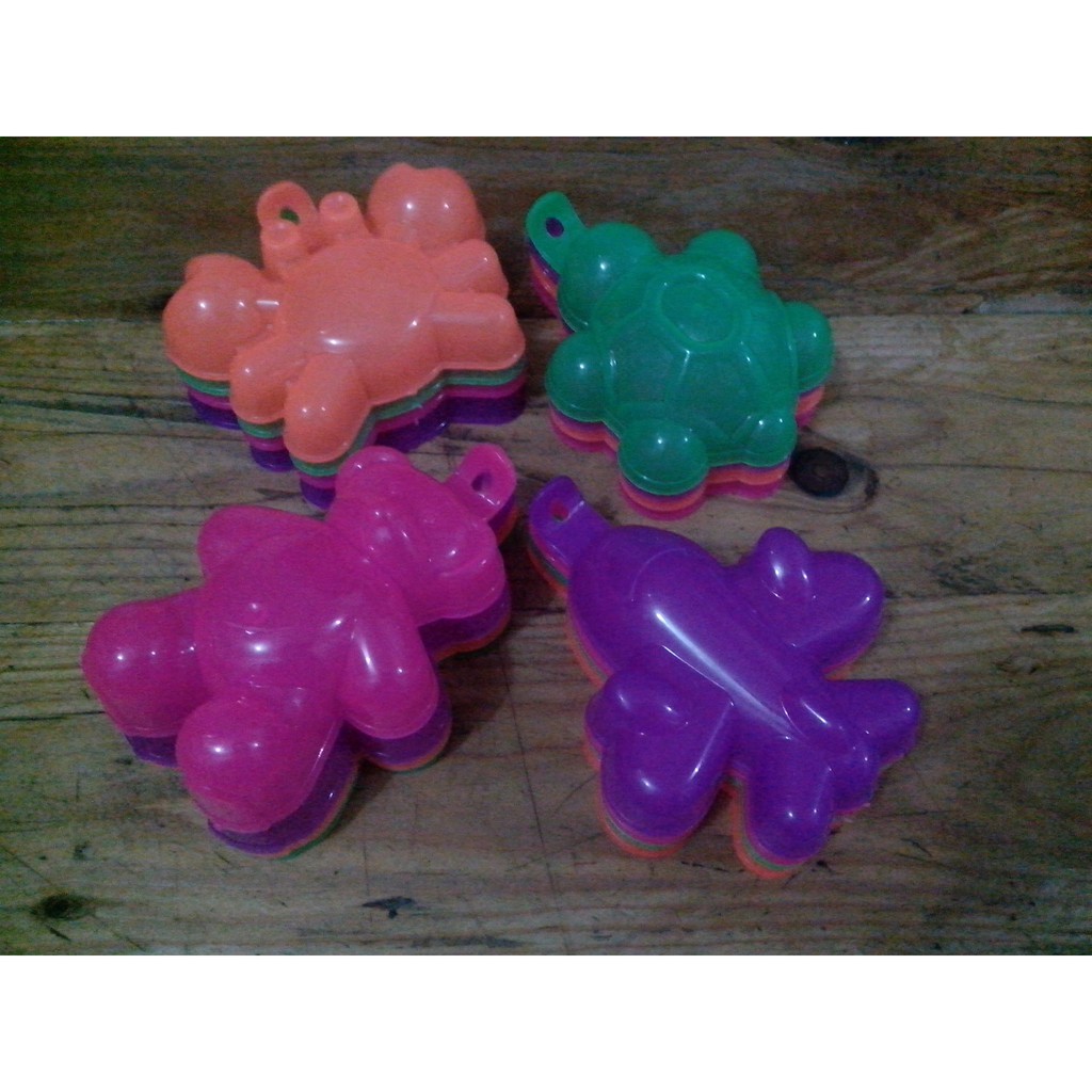 cetakan puding karakter