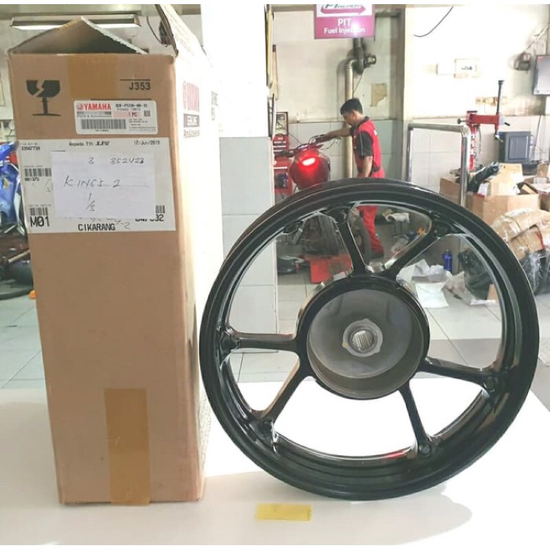 velg belakang Yamaha lexi hitam original yamaha