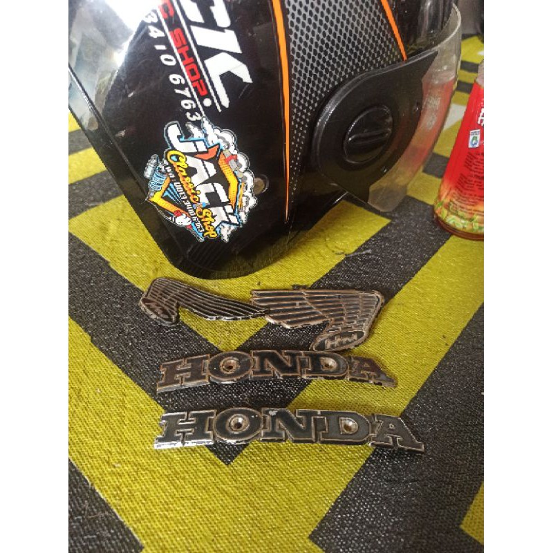 emblem tangki ORI CB glatik atau cb100