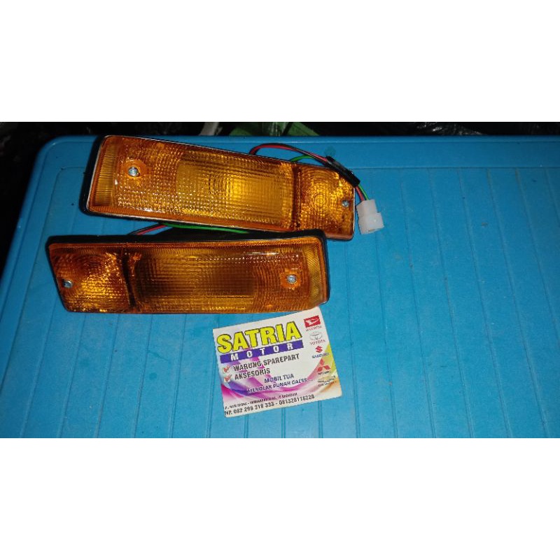 lampu sen depan standar set Daihatsu Hijet 1000 s75 kanan kiri