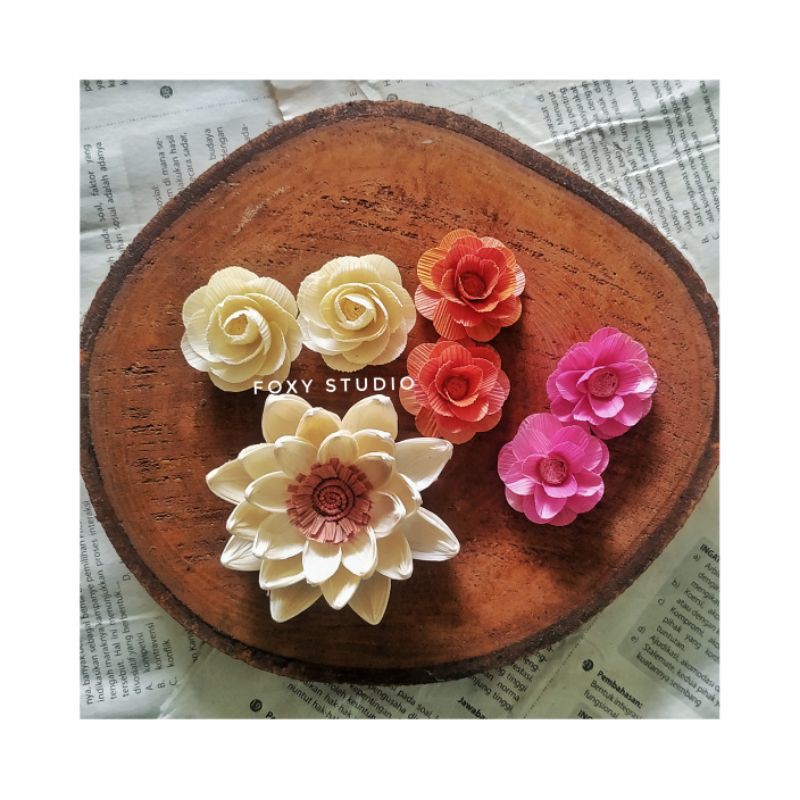 KERAJINAN BUNGA KLOBOT JAGUNG / BUNGA KLOBOT JAGUNG