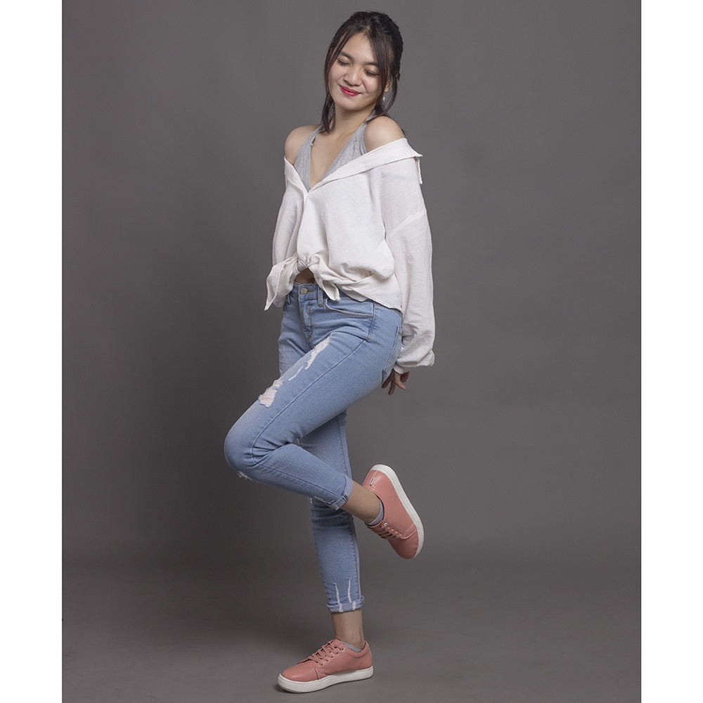 DYLA PEACH |ManNeedMe x NAZ| Sepatu Sneakers Wanita Casual Sepatu Wanita ORIGINAL