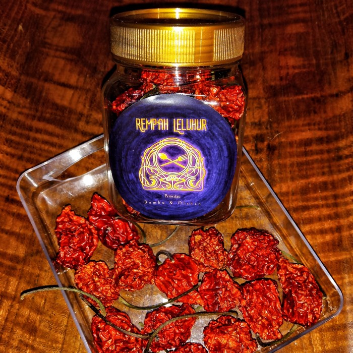 

Buah Cabe Kering Carolina Reaper ( Cabe Utuh ) Cabe Terpedas di Dunia