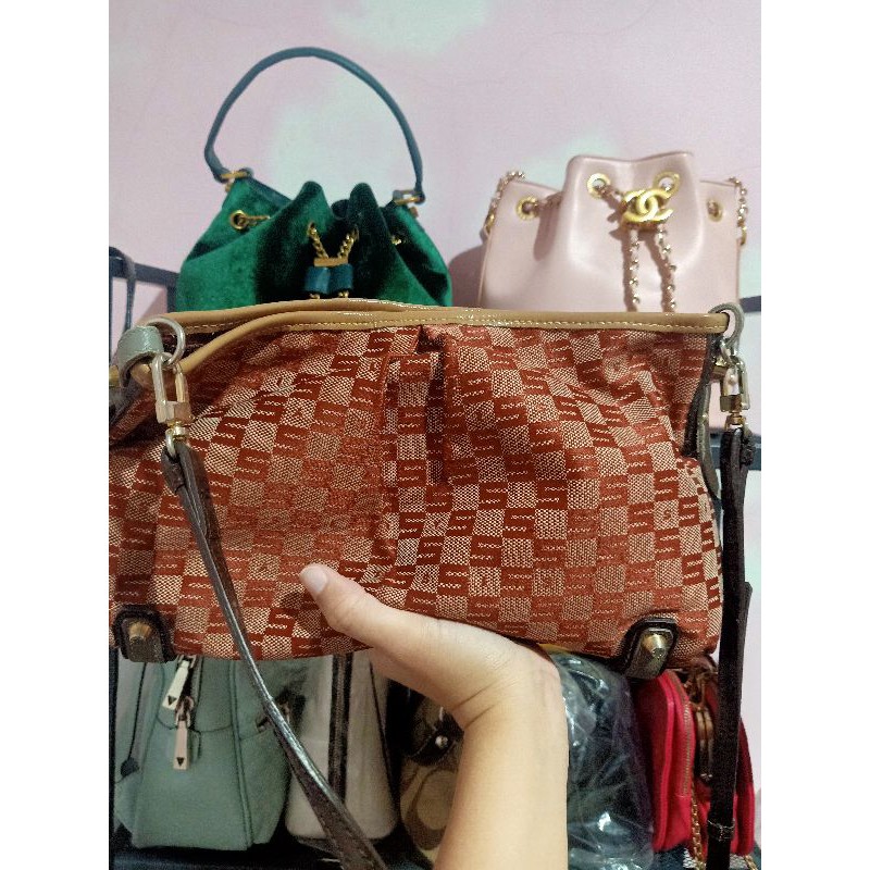 sling SISLEY preloved