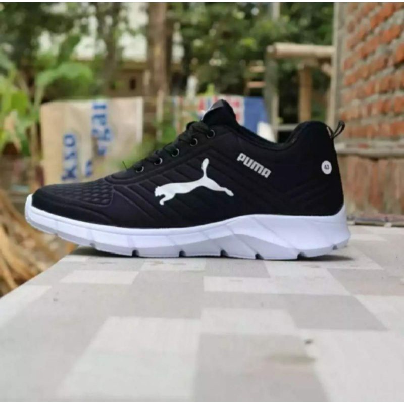 SEPATU SNEAKERS PM M4 HITAM LOGO PUTIH / SEPATU SPORT / SEPATU RUNNING / SEPATU PRIA WANITA / SNEAKERS PRIA WANITA TERBARU / SEPATU SEKOLAH / SEPATU HITAM / SEPATU MURAH KEREN / ORIGINAL IMPOR