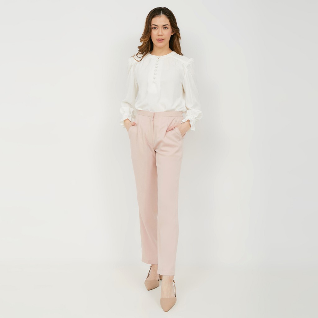 Alyssa Celana Panjang Wanita Karen Pencil Pants Light Peach