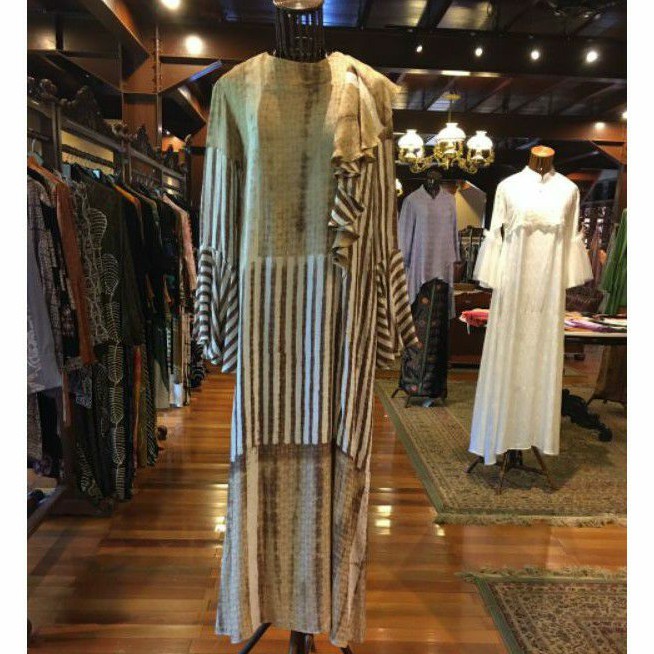 Lupita Dress Viscos by Dian Pelangi LIMITED STOCK Busana Muslim Batik Gaun Pesta Wanita Cantik