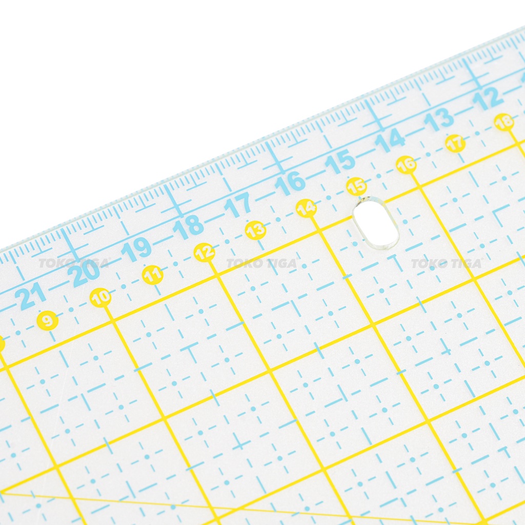 Penggaris Patchwork / Quilting Ruler 30 x 30 cm (M3030)