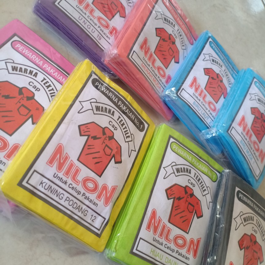 Pewarna Pakaian Nilon 10 Bungkus Per Satu Warna = 7.500