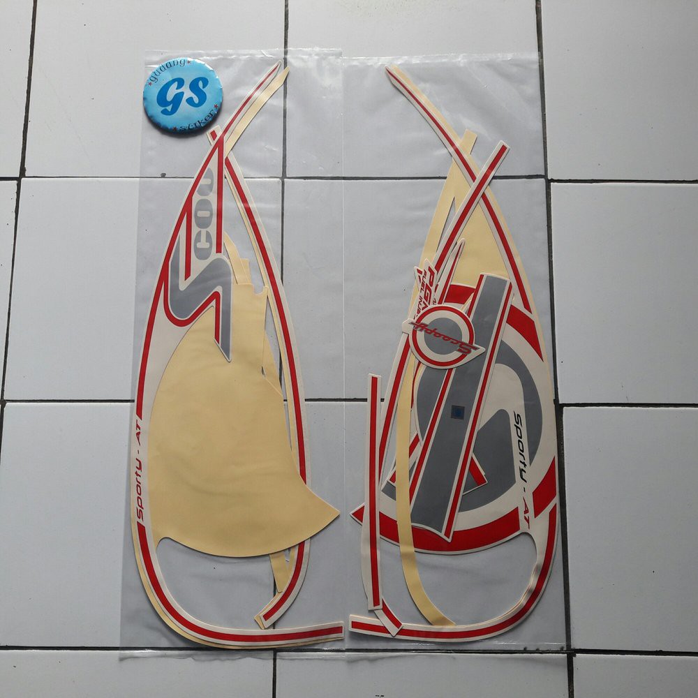 stiker motor scoopy fi 2013 putih
