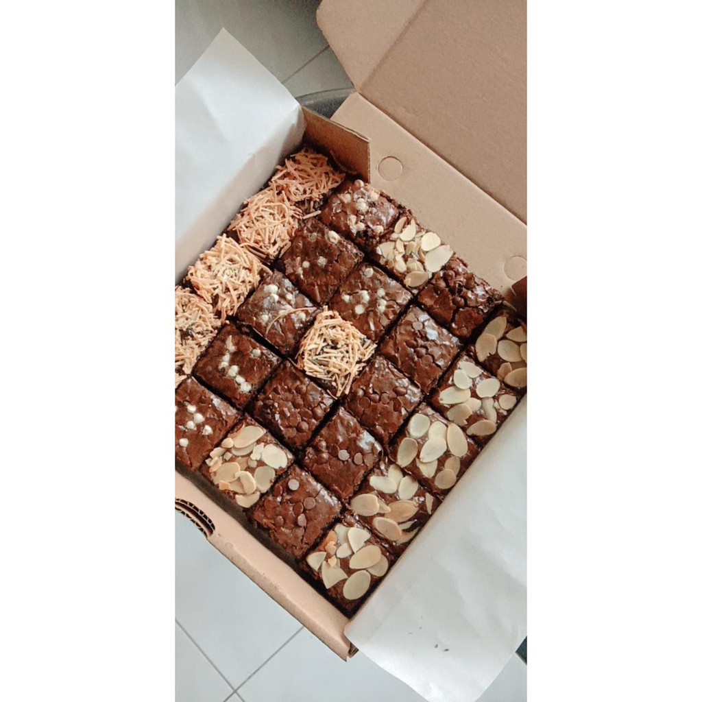 

Brownies 25pcs (20x20)
