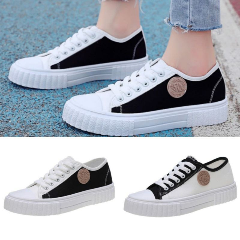 SADIRA Sepatu Sneakers Wanita RT 11