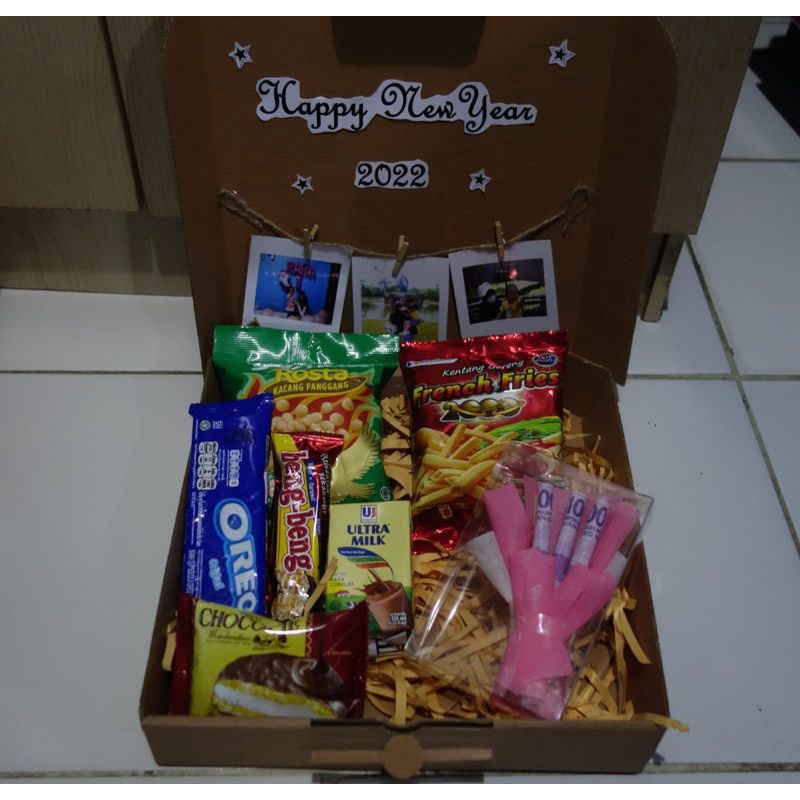 

Snack box/giftbox Snack/ hampers box (3)