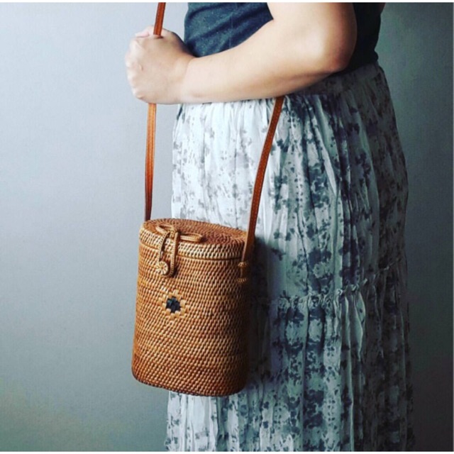 Tas Rotan Kotak